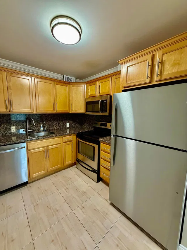 Residence photo 8