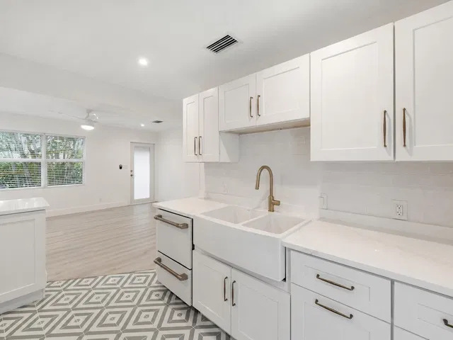 West Palm Beach Residence photo 5
