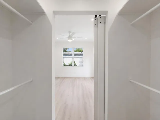 West Palm Beach Residence photo 19