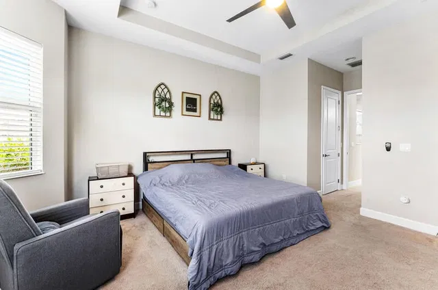 Residence photo 22