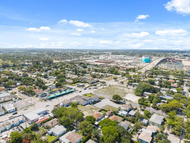 West Palm Beach Residence photo 38
