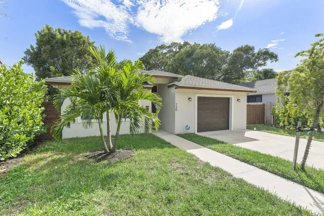 West Palm Beach Residence photo 2