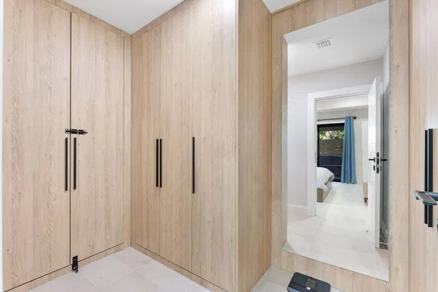 West Palm Beach Residence photo 19