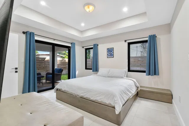 West Palm Beach Residence photo 20