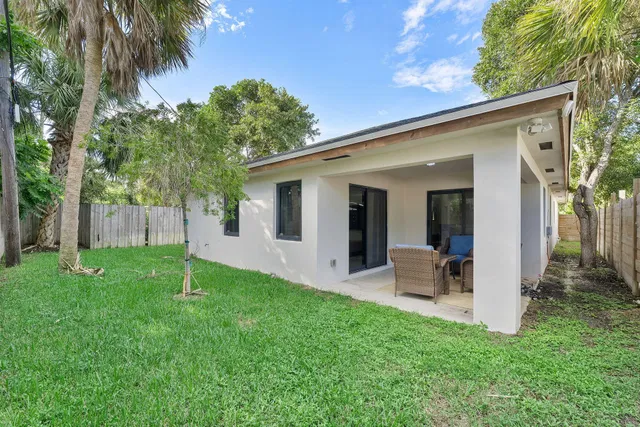 West Palm Beach Residence photo 26