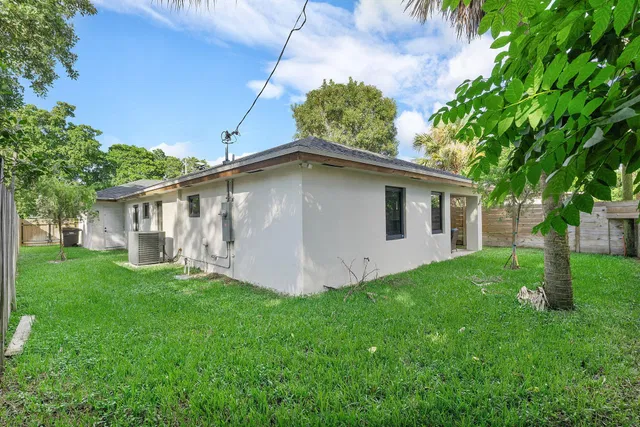 West Palm Beach Residence photo 27