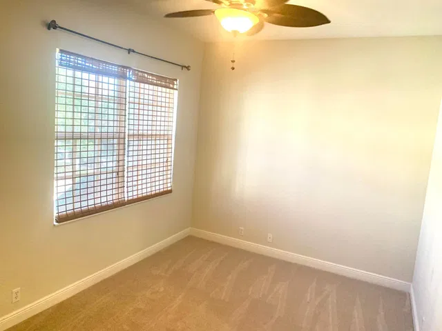 Residence photo 6