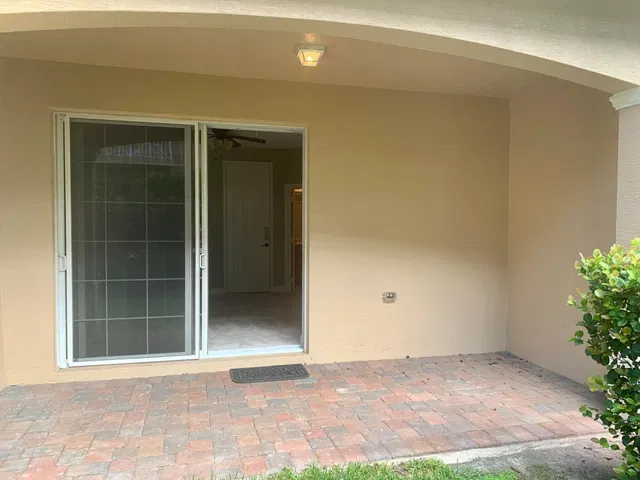 Residence photo 27