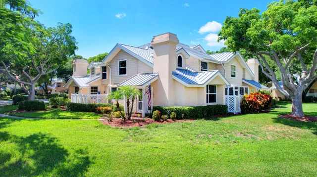 Residence photo 3