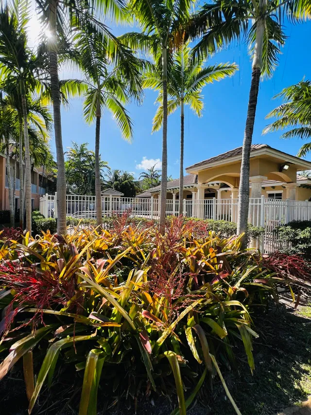 Residence photo 15