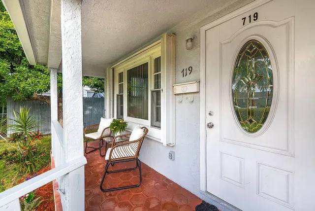 Residence photo 6