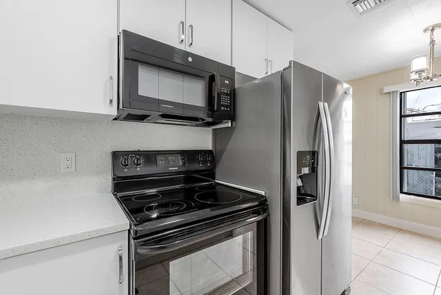 Residence photo 13