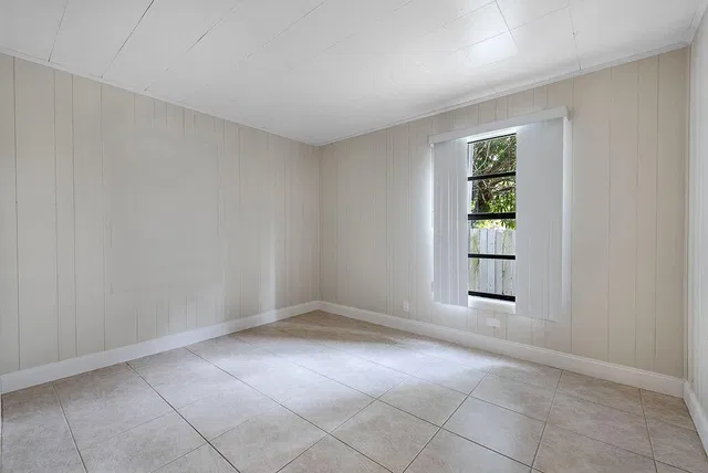 Residence photo 15