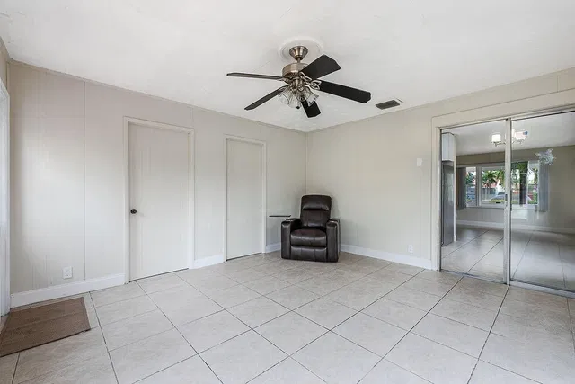 Residence photo 26