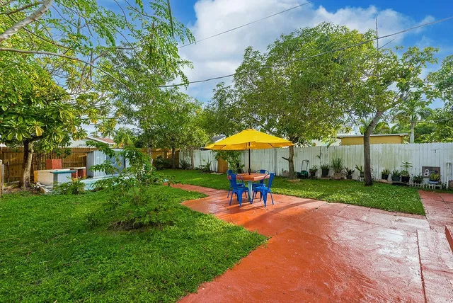 Residence photo 29