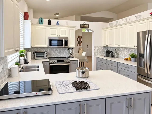 Residence photo 4