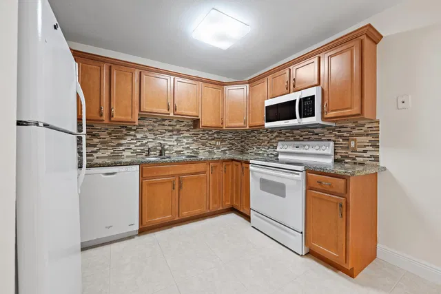 PGA National Palm Beach Gardens Unit 2 photo 19