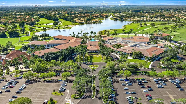PGA National Palm Beach Gardens Unit 2 photo 37