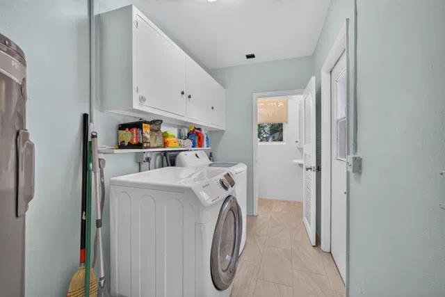Residence photo 23
