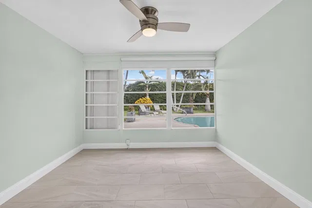 Residence photo 27