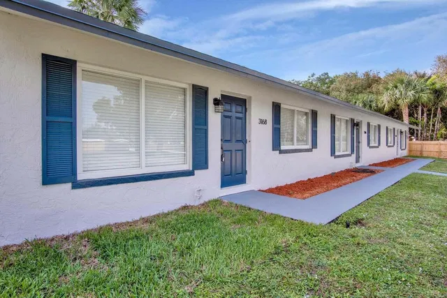 Residence photo 2