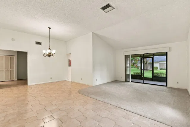 Residence photo 7