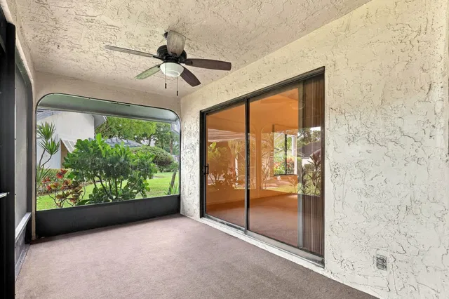Residence photo 47