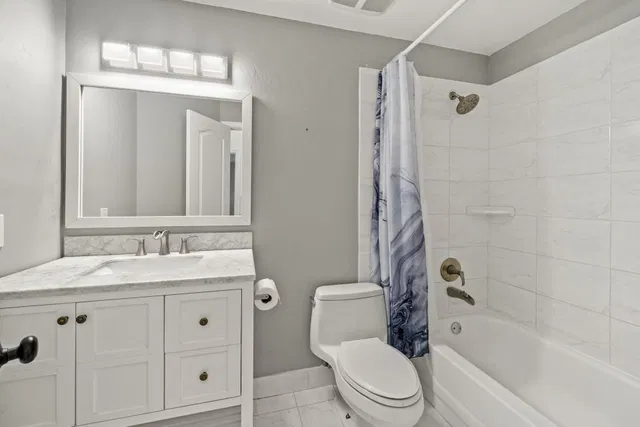 PGA National Palm Beach Gardens Residence photo 22