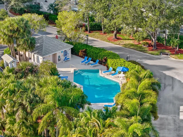 PGA National Palm Beach Gardens Residence photo 33