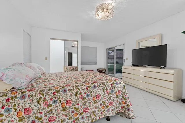 Residence photo 21