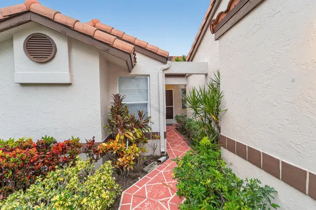 Residence photo 31
