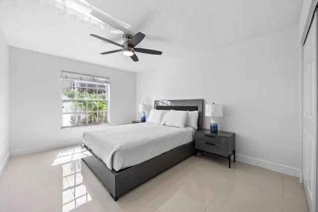 Residence photo 23