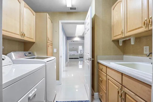 Residence photo 35