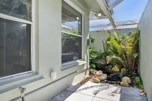 Residence photo 45