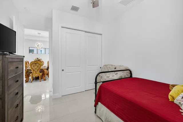  Residence photo 27