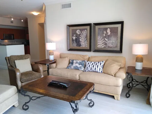 Windward Cove Lantana Unit 410 photo 4