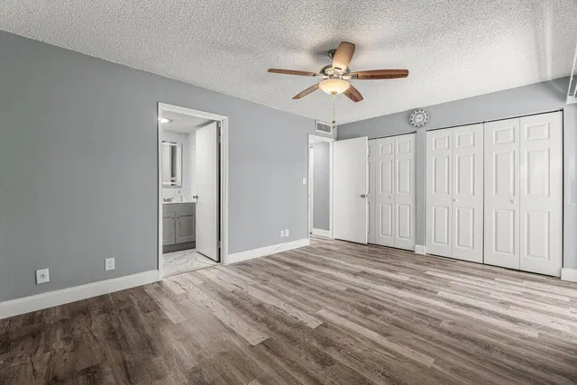  Unit 319 photo 19