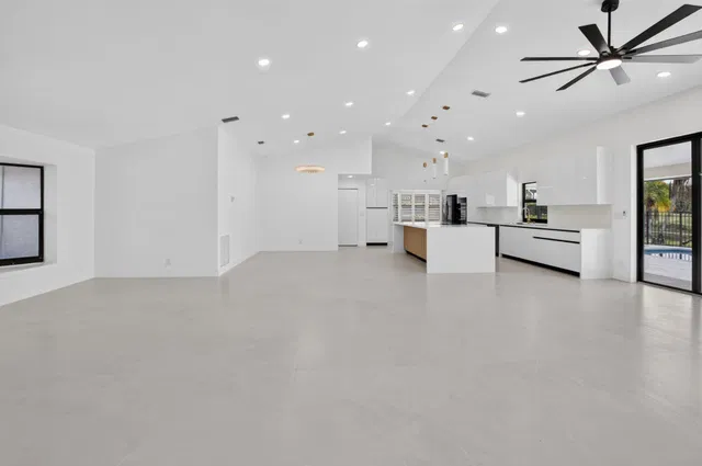 Residence photo 7