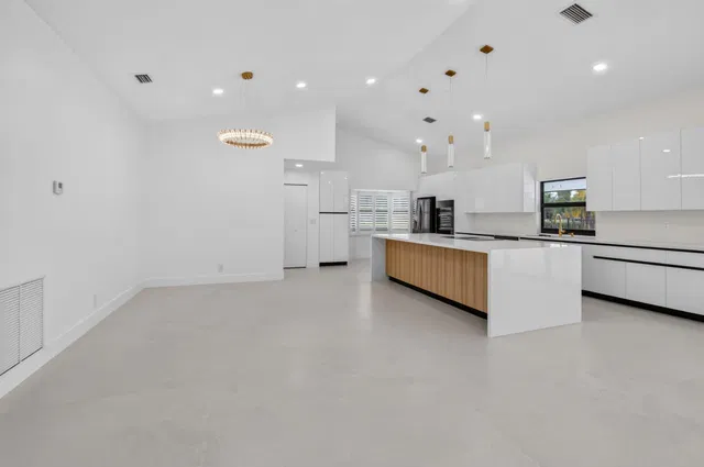 Residence photo 11