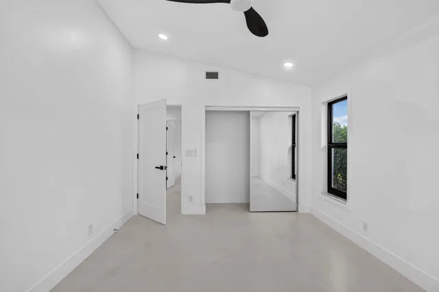Residence photo 26