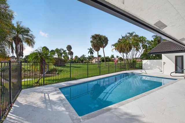 Residence photo 48