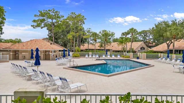PGA National Palm Beach Gardens Residence photo 27