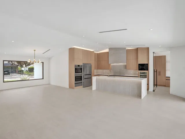  Residence photo 14