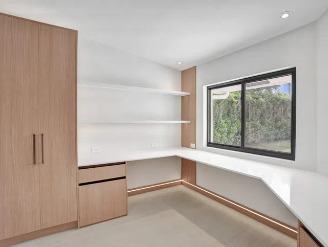  Residence photo 29