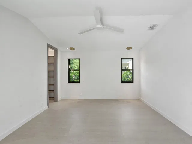  Residence photo 41