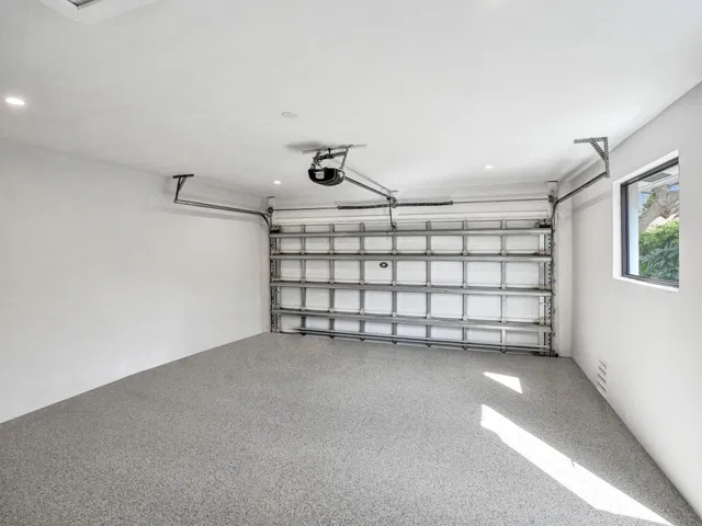  Residence photo 61
