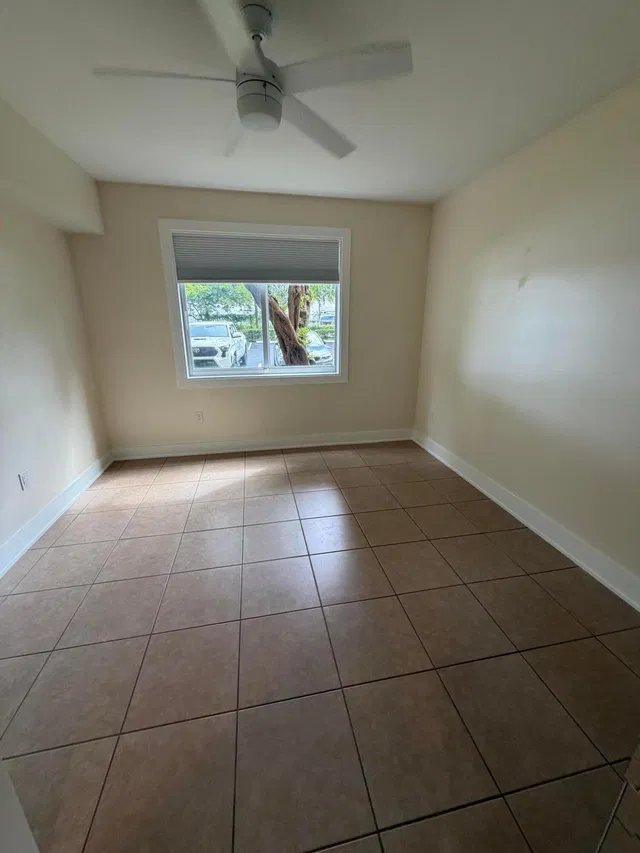  Unit 102 photo 11