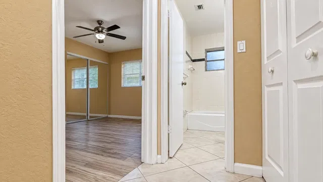 Residence photo 11