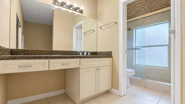 Residence photo 18