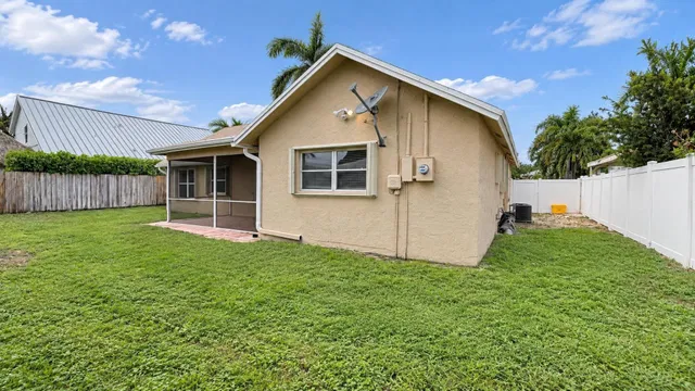Residence photo 25